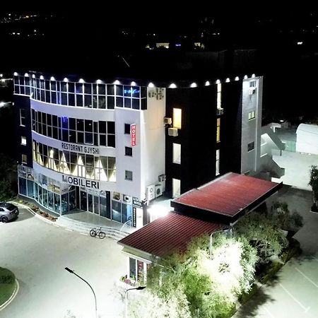 Grand Hotel Gjyshi Qerrexhias 外观 照片