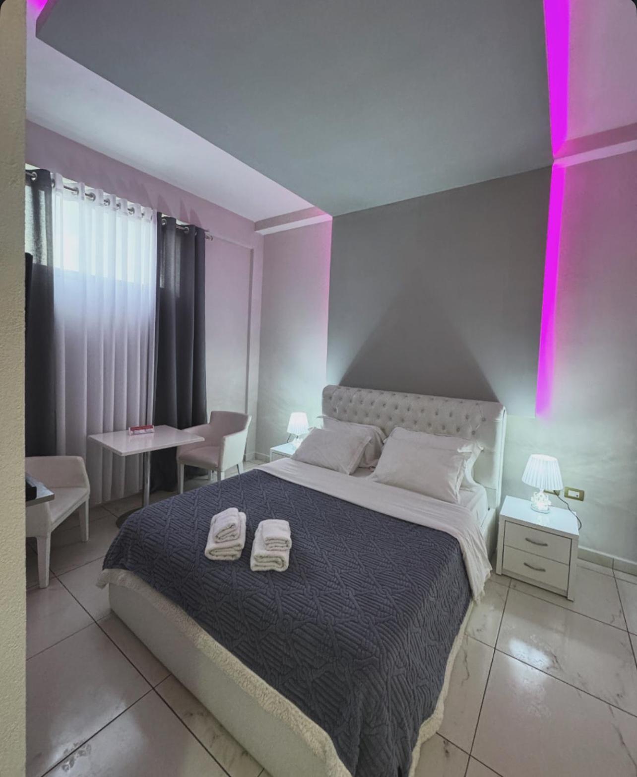 Grand Hotel Gjyshi Qerrexhias 外观 照片